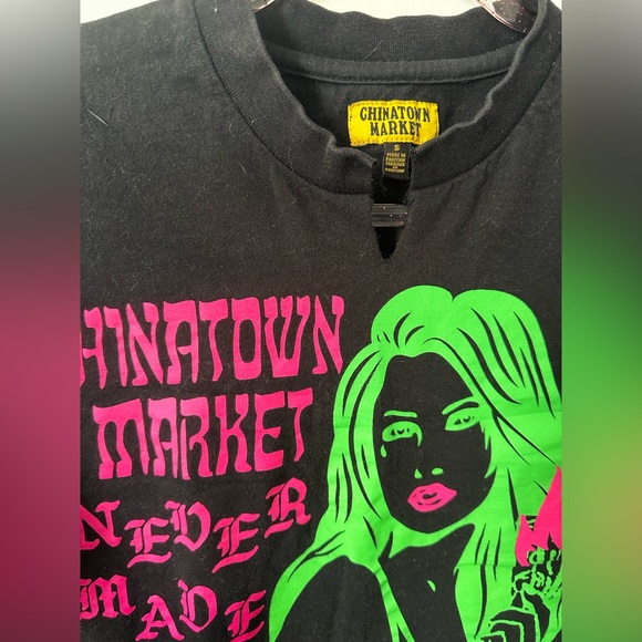 CHINATOWN MARKET TEE - Picture 3 of 3